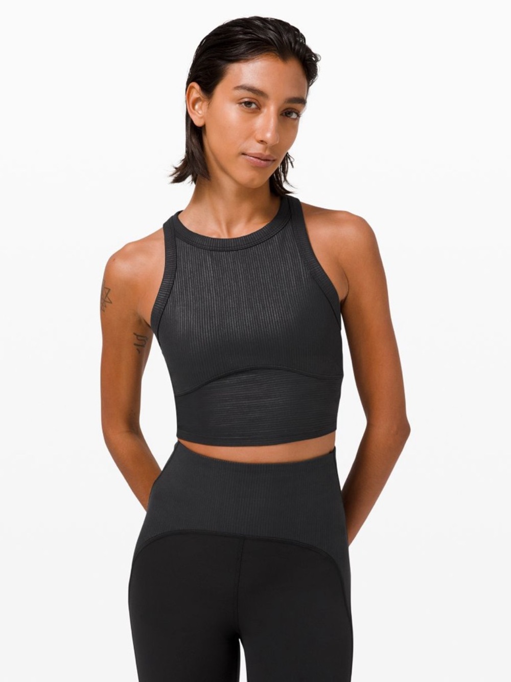 Lululemon Blissful Bend Tank Top Black Women’s Size 4 Sports Bra
